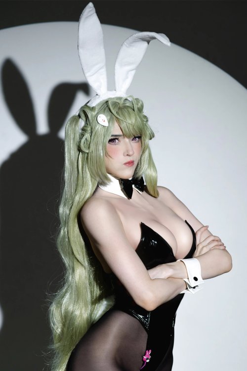 mia mae