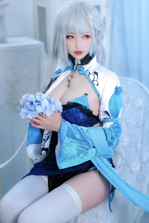 bonnie grey